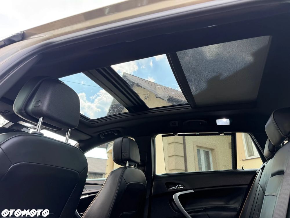Opel Insignia - 10