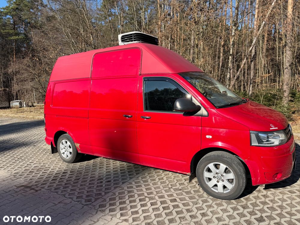 Volkswagen Transporter - 9