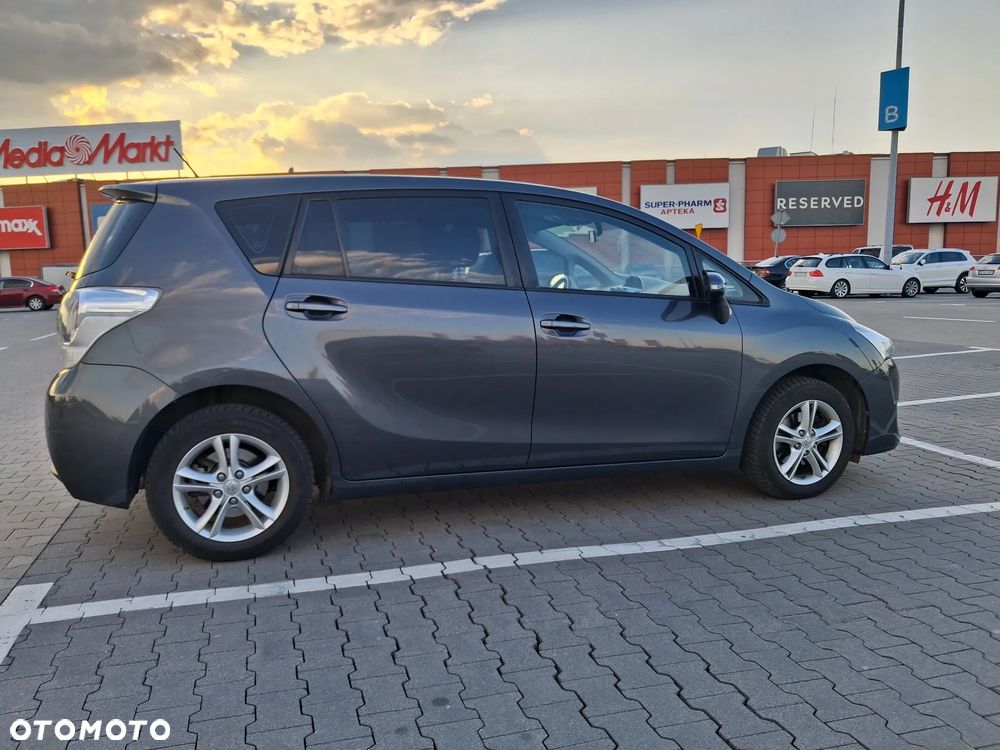 Toyota Verso - 13