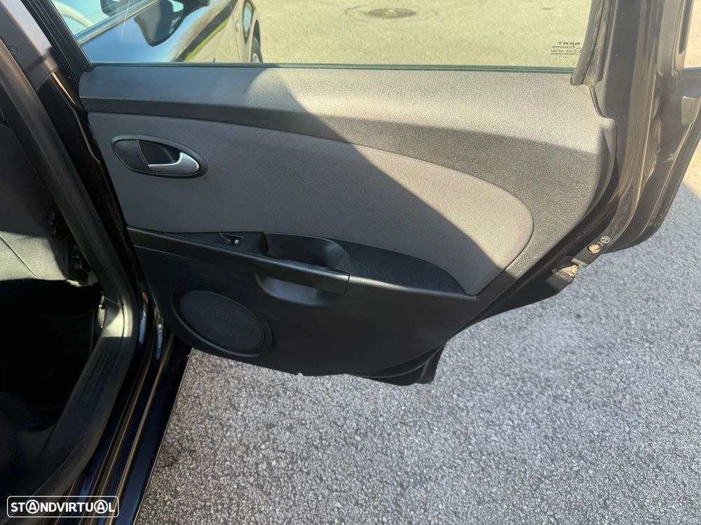 SEAT Leon 1.6 TDI Copa - 16