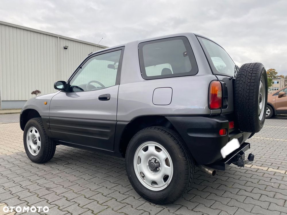 Toyota RAV4 - 35