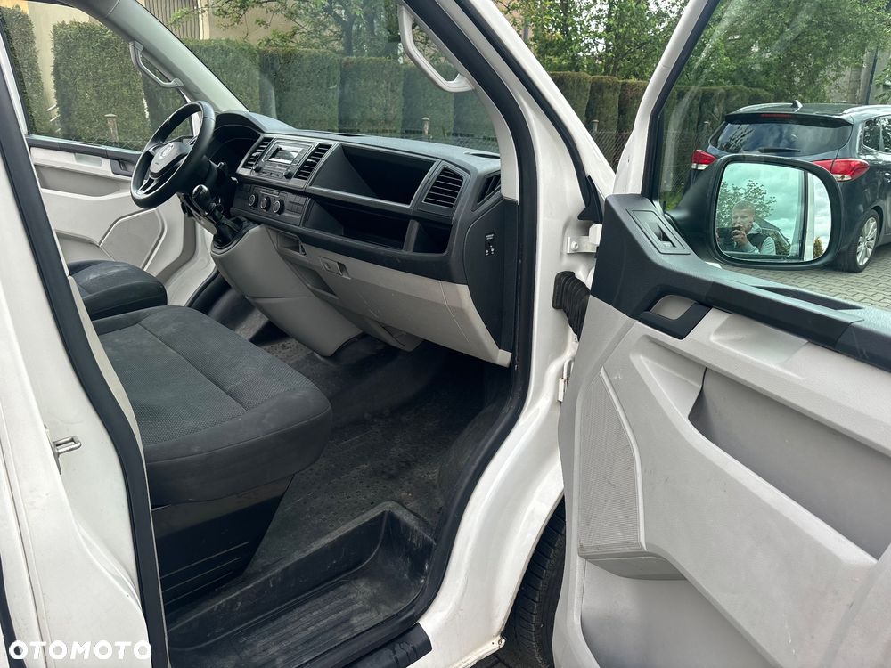 Volkswagen Transporter T6 - 14