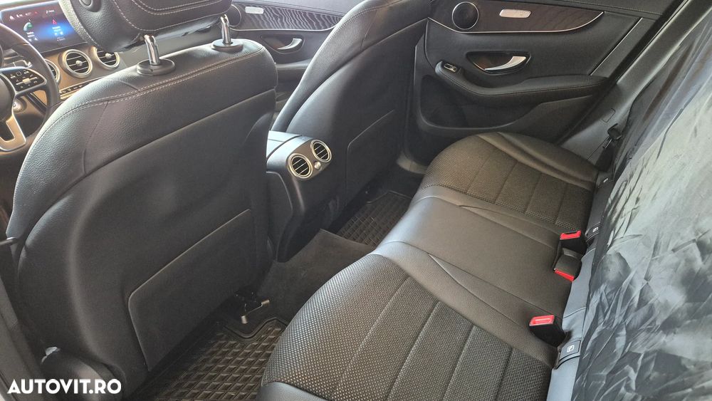 Mercedes-Benz GLC 200 4MATIC - 4