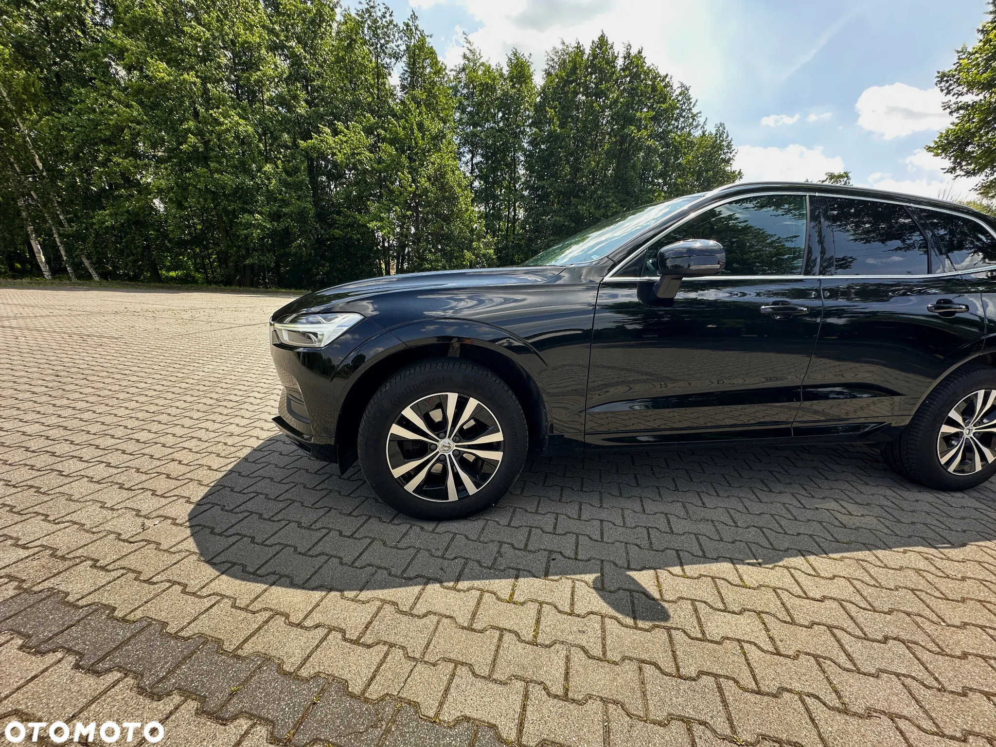 Volvo XC 60 D4 Momentum Pro - 24