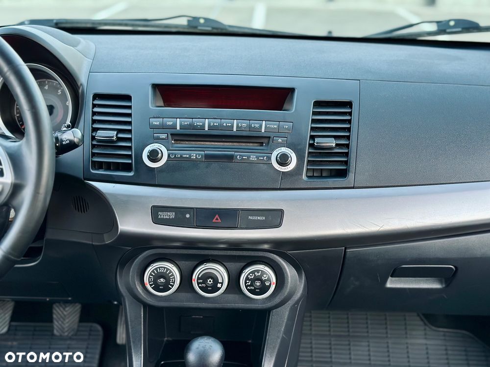 Mitsubishi Lancer 1.8 Instyle - 18