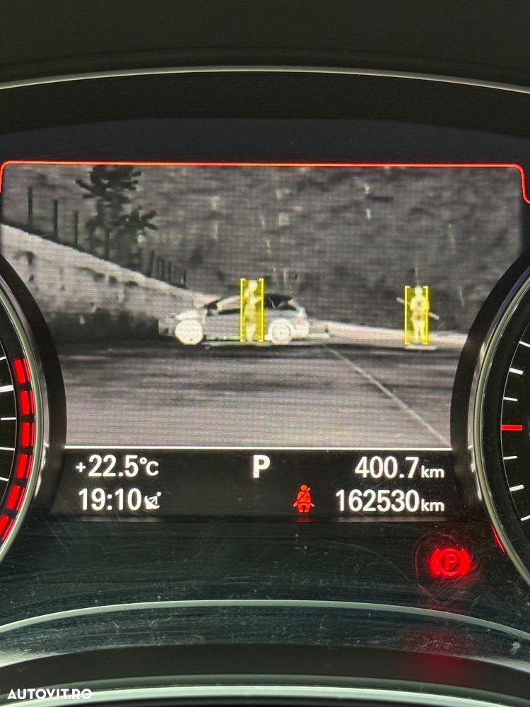 Audi A6 Avant 2.0 TDI Ultra S tronic - 14