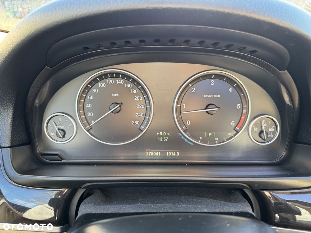 BMW Seria 5 530d - 30