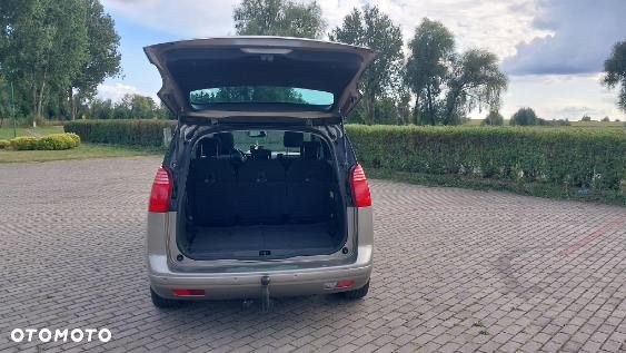 Peugeot 5008 - 14