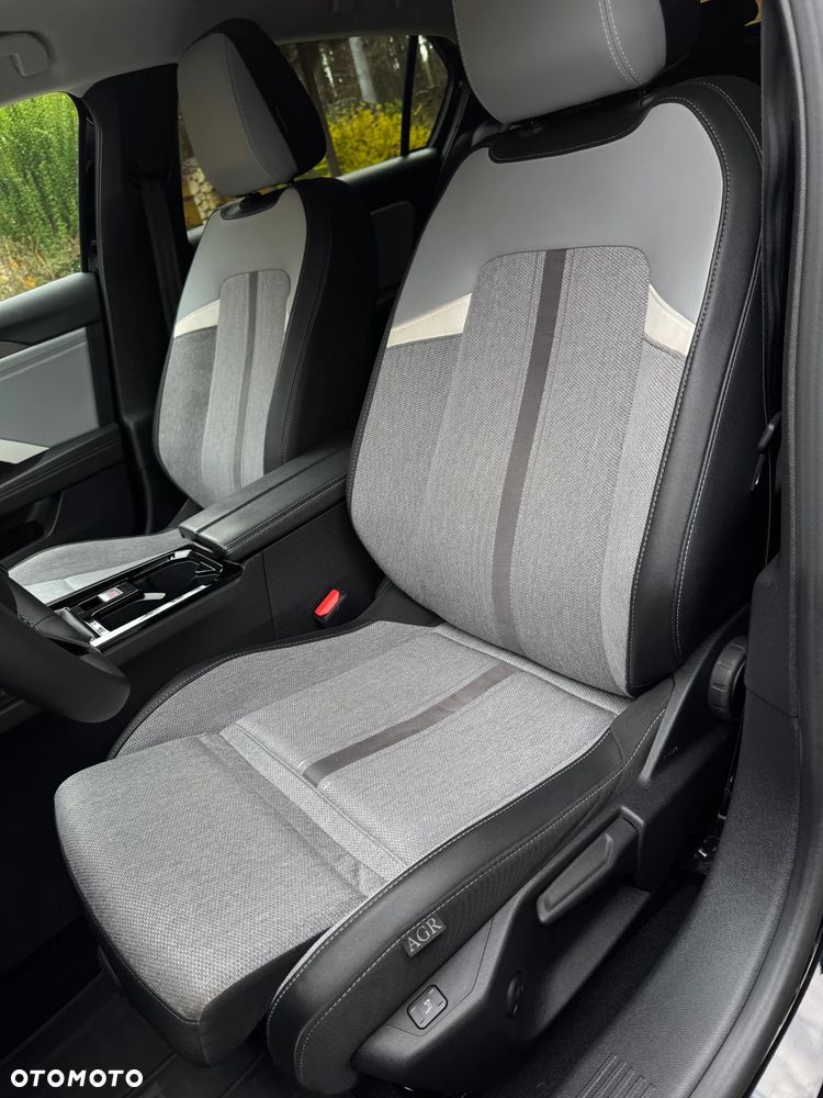 Opel Astra 1.2 T Elegance S&S - 16