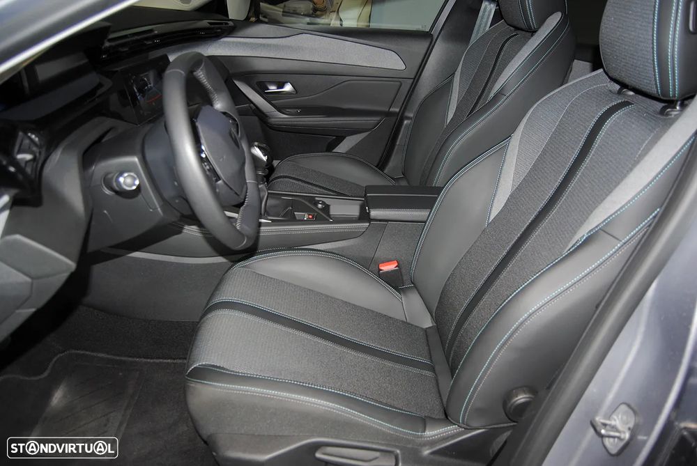 Peugeot 308 1.2 PureTech Allure - 16