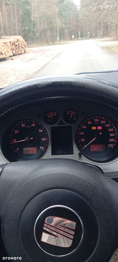 Seat Ibiza 1.4 16V Reference - 19