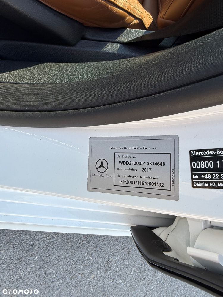 Mercedes-Benz Klasa E 220 d 4-Matic 9G-TRONIC - 21