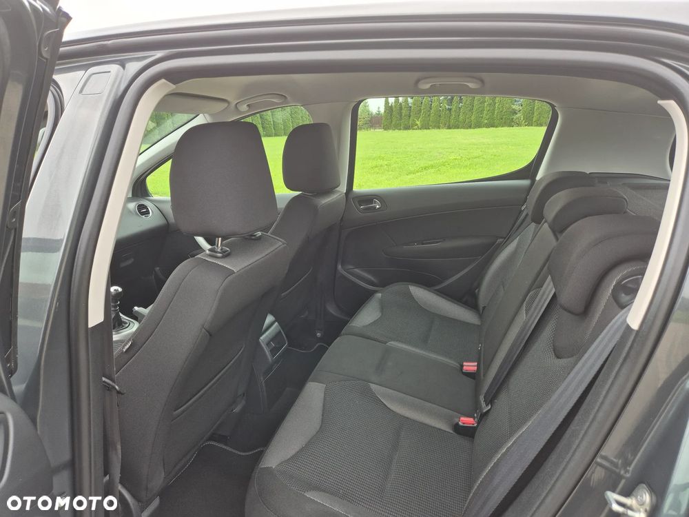 Peugeot 308 - 29