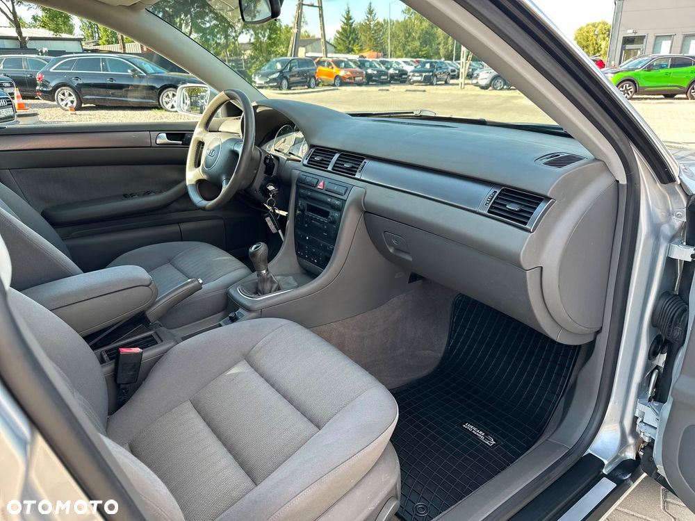 Audi A6 Limousine 1.9 TDI - 16