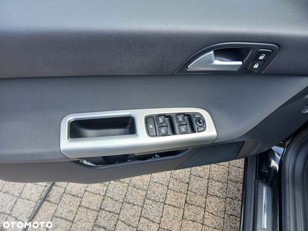 Volvo V50 1.6D Momentum - 9