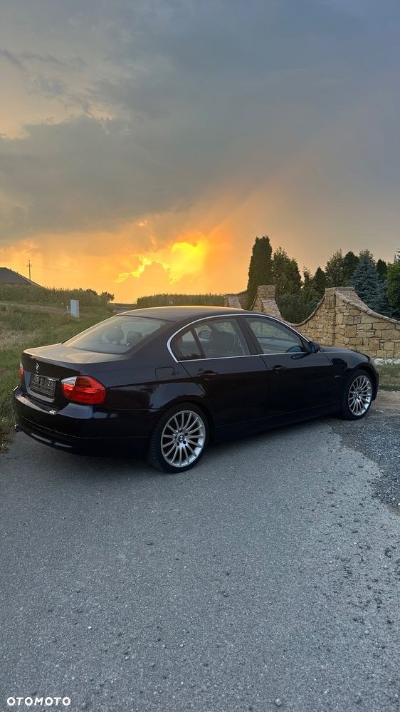 BMW Seria 3 320i - 6