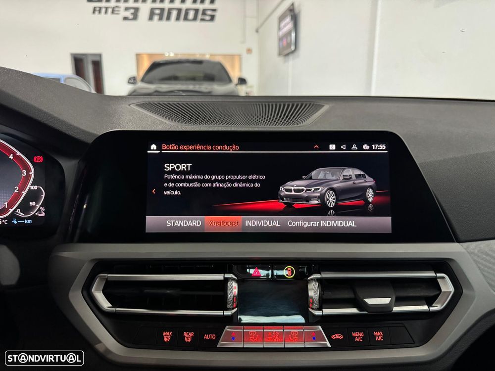 BMW 330 e Pack M Auto - 39
