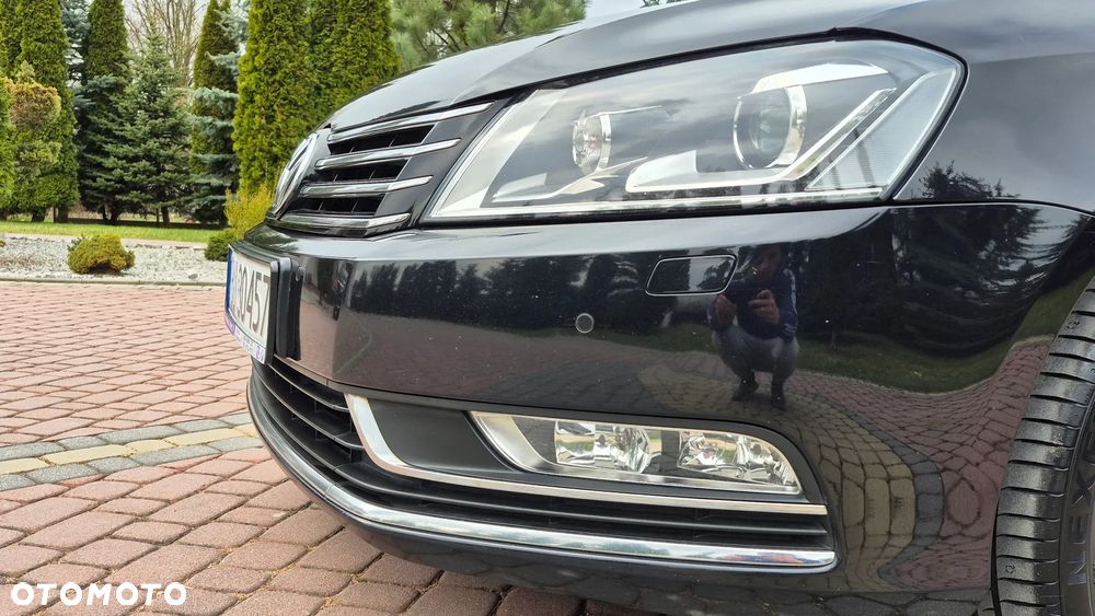 Volkswagen Passat - 29