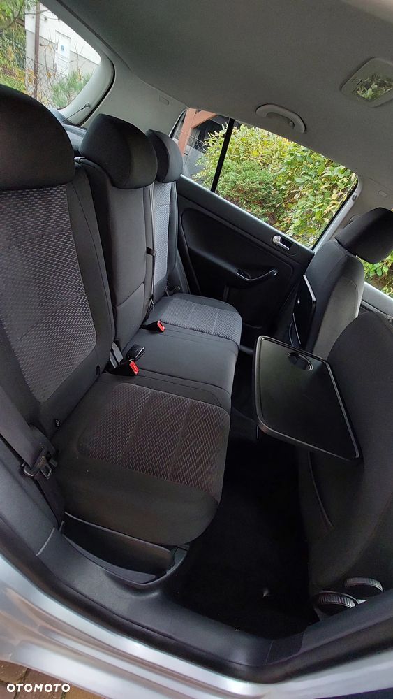 Volkswagen Golf Plus 1.6 Comfortline - 15