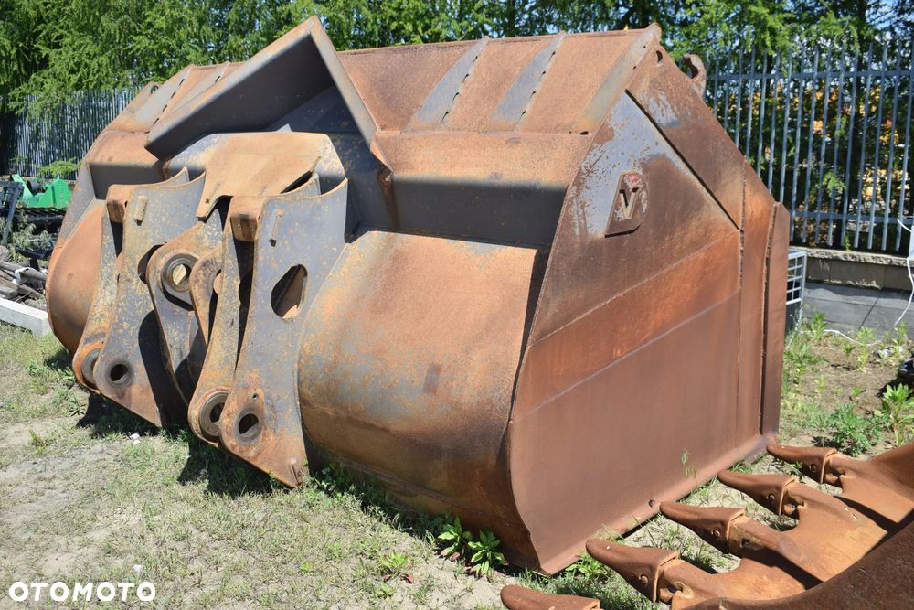 Łyżka ładowarkowa 12m3 Volvo L220 L180 3.6m szer. - 26