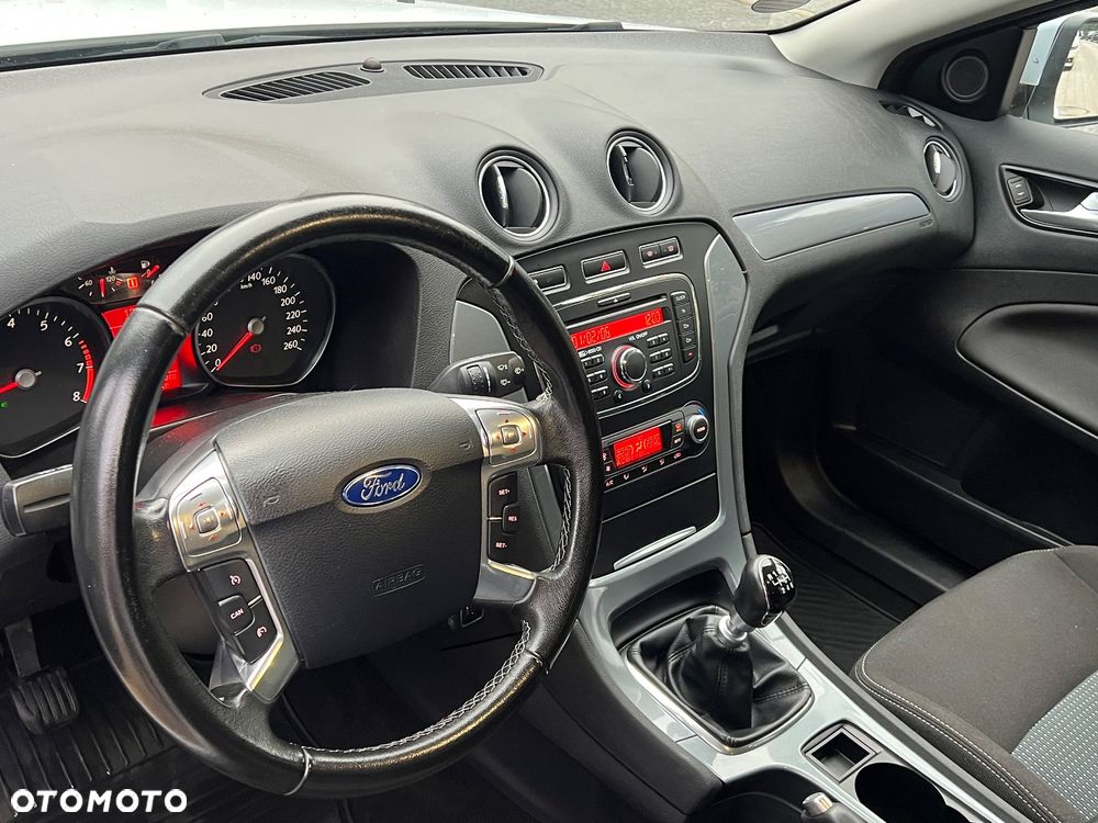 Ford Mondeo 1.6 Eco Boost Start-Stopp Titanium X - 24