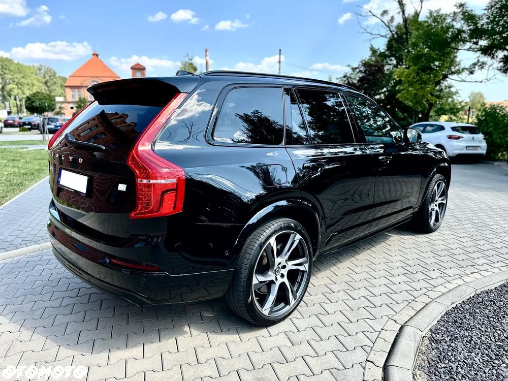 Volvo XC 90 - 7