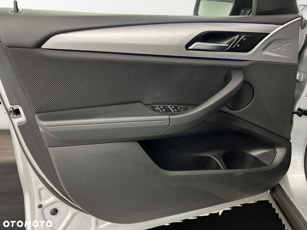 BMW X3 - 21