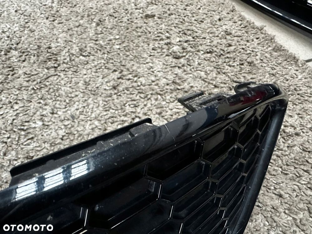 FORD FOCUS MK3 GRILL ATRAPA KRATKA PRZÓD 2014- F1EJ-8200-A1 - 6