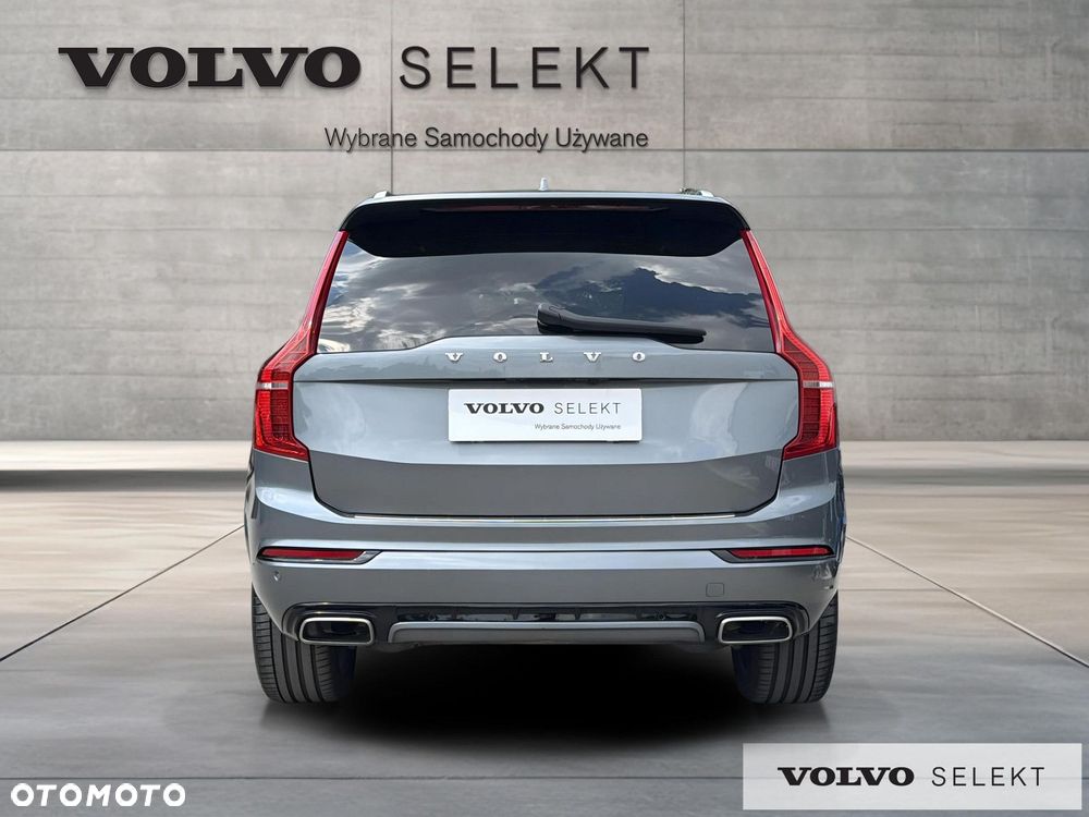 Volvo XC 90 - 7