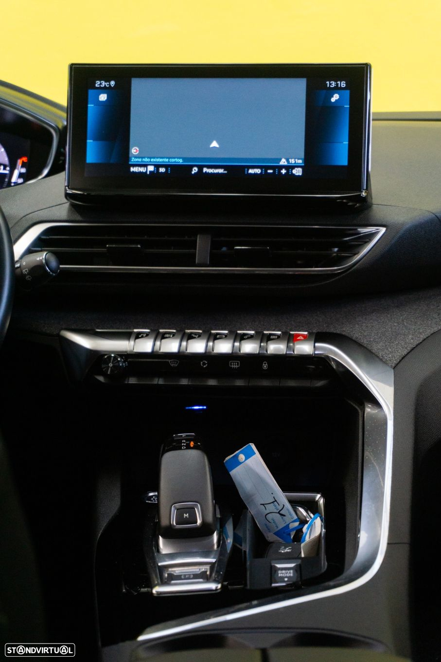 Peugeot 5008 1.2 PureTech Allure EAT8 - 29