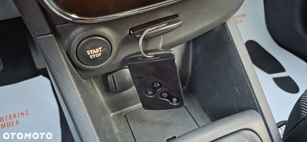 Renault Clio TCe 90 INTENS - 31