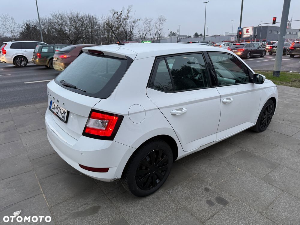 Skoda Fabia 1.0 TSI Ambition - 6