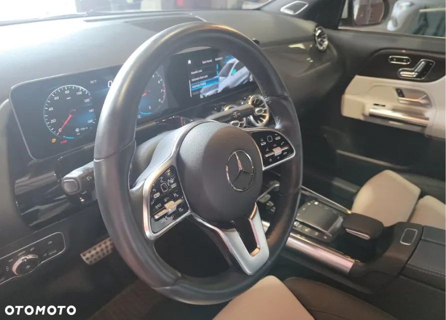 Mercedes-Benz GLA 250 4Matic 8G-DCT AMG Line - 8