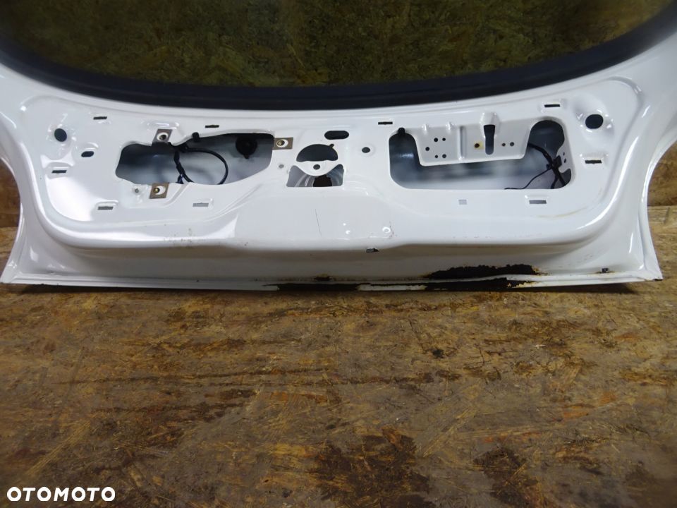 SZYBA KLAPY TYŁ FORD FIESTA MKIV 1.25 HB 3D - 4