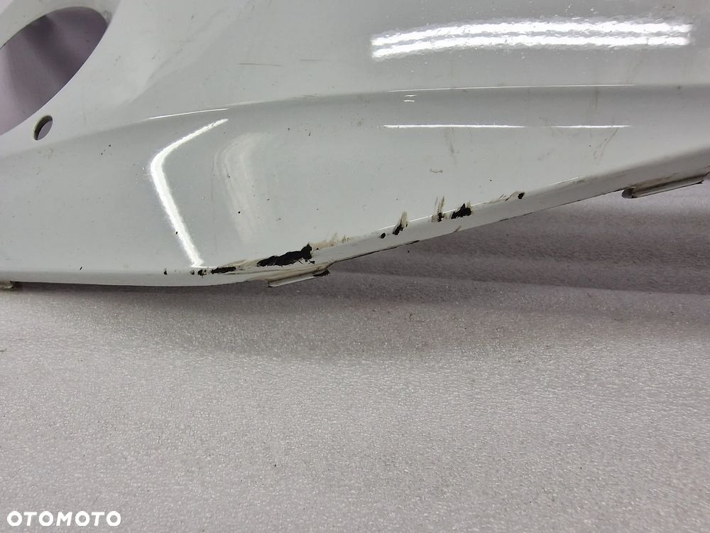 VW UP LIFT 16- BLENDA / LISTWA KRATKI ŚRODKOWEJ , NR AUKCJI KR159 - 5