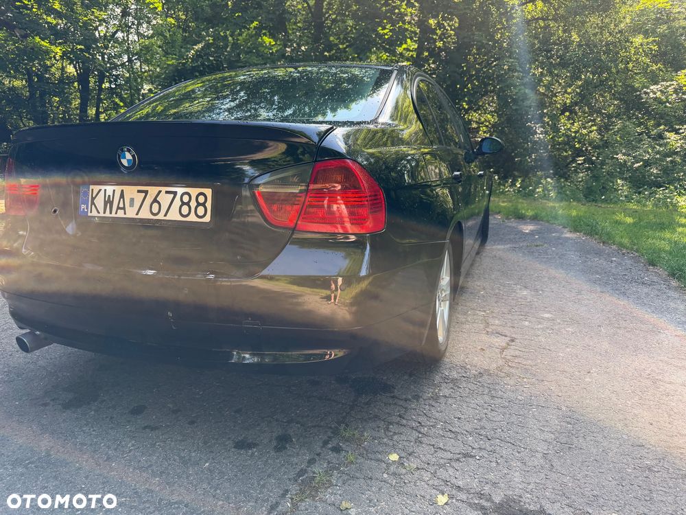 BMW Seria 3 320i - 7
