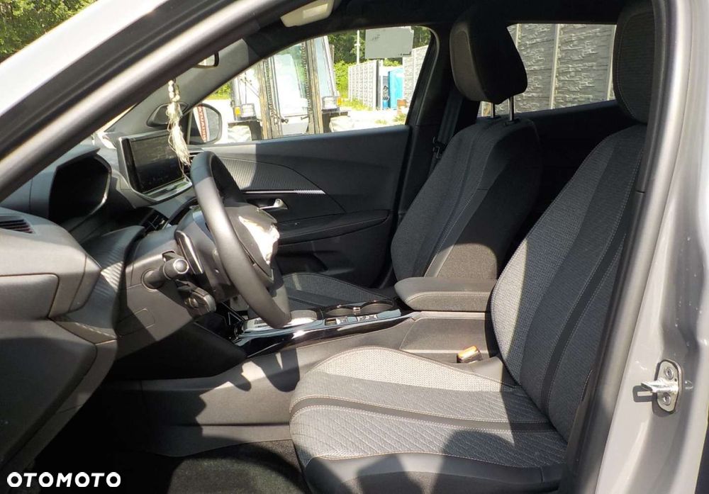 Peugeot 2008 - 30