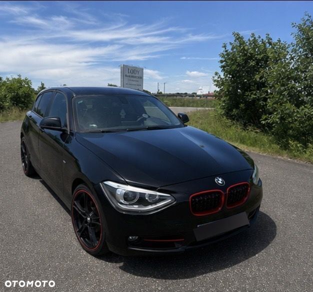 BMW Seria 1 120d Sport Line - 2