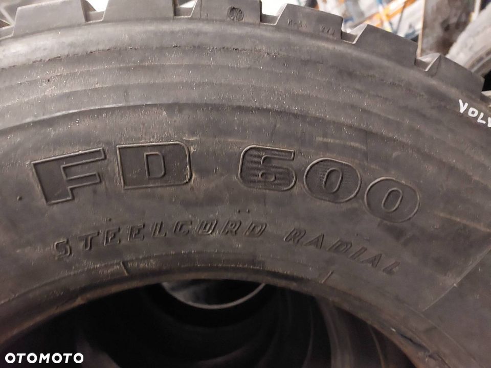 OPONA 1 SZT 315/70R22,5 2009R FIRESTONE FD600 - 4