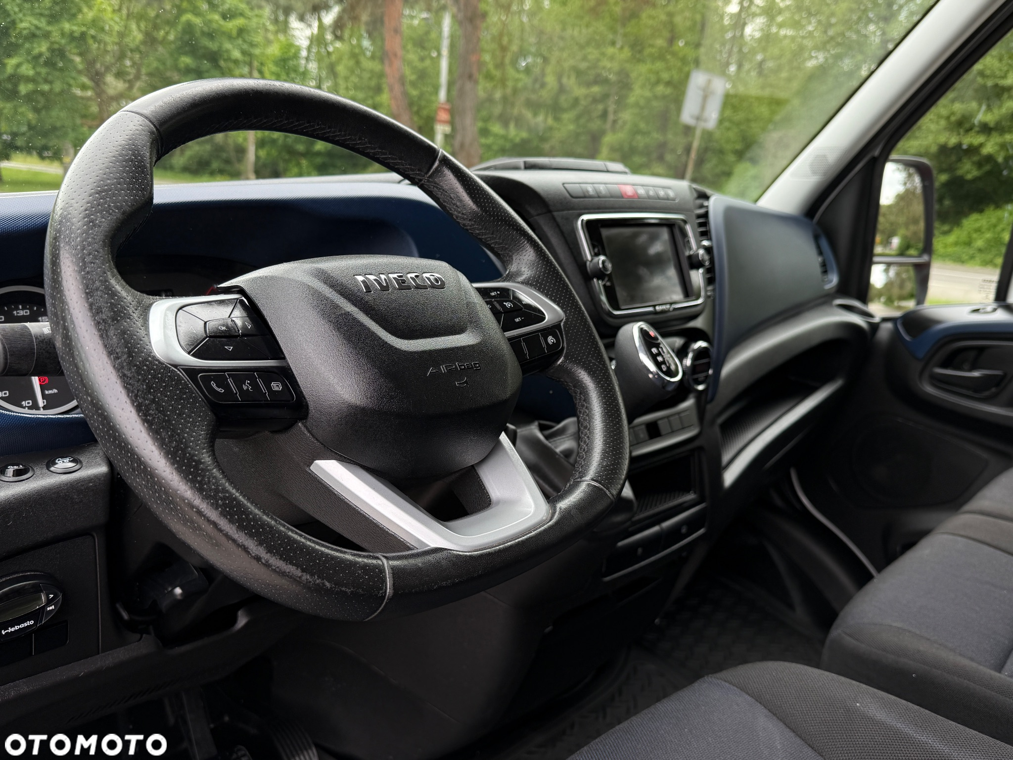 Iveco DAILY 35-160 160KM Hi Matic *Resor+Poduszka* Full LED Kontener * Izoterma +Winda 750KG SUPER STAN!!! - 12