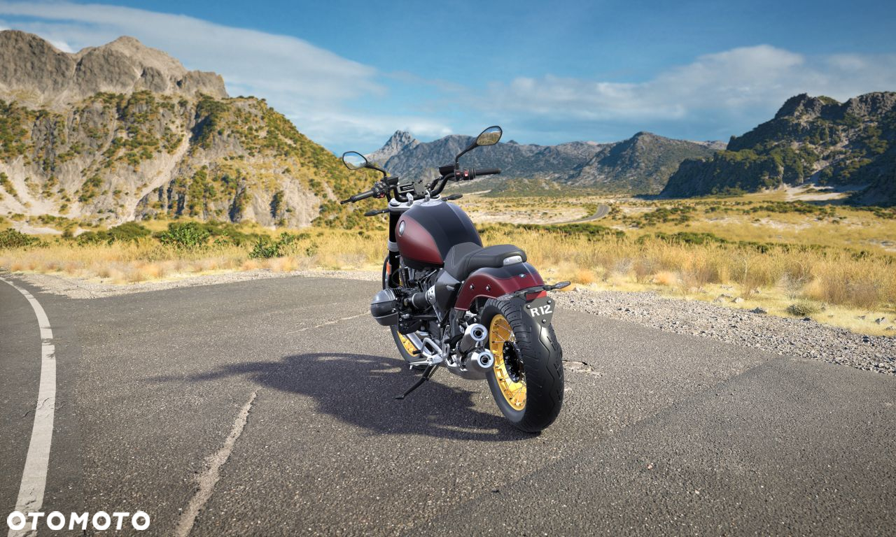 BMW R - 12