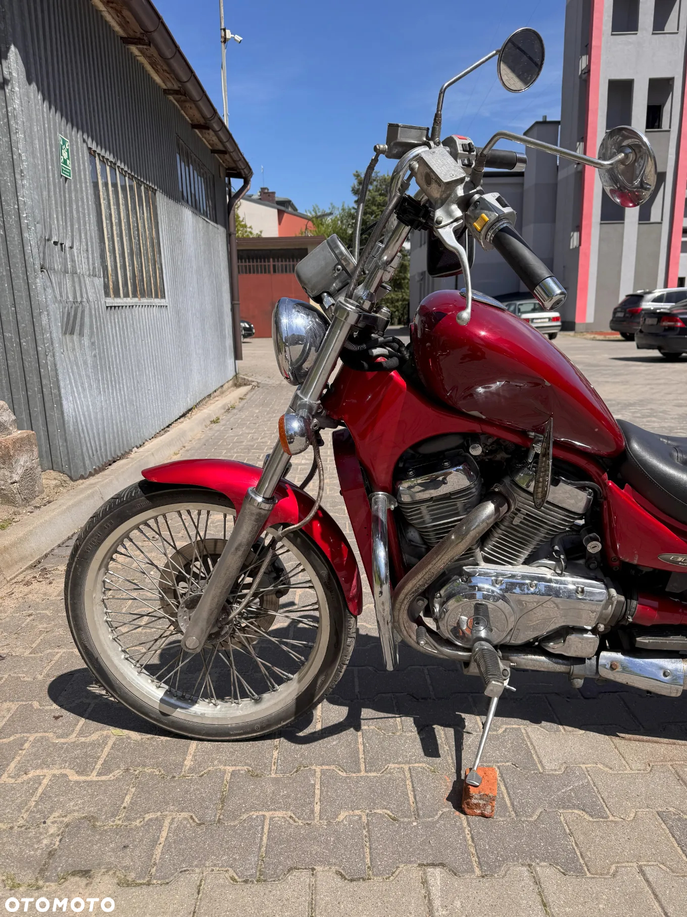 Suzuki Intruder - 5