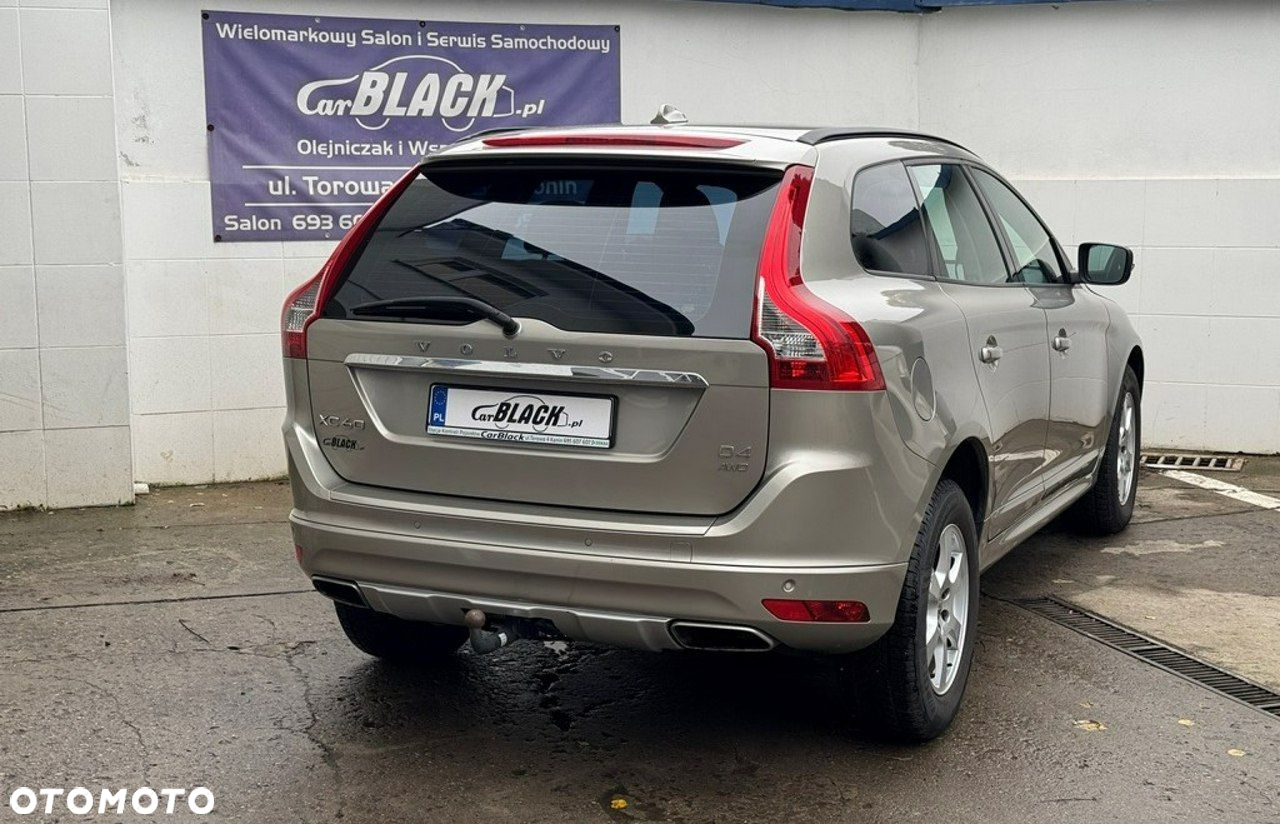 Volvo XC 60 - 4