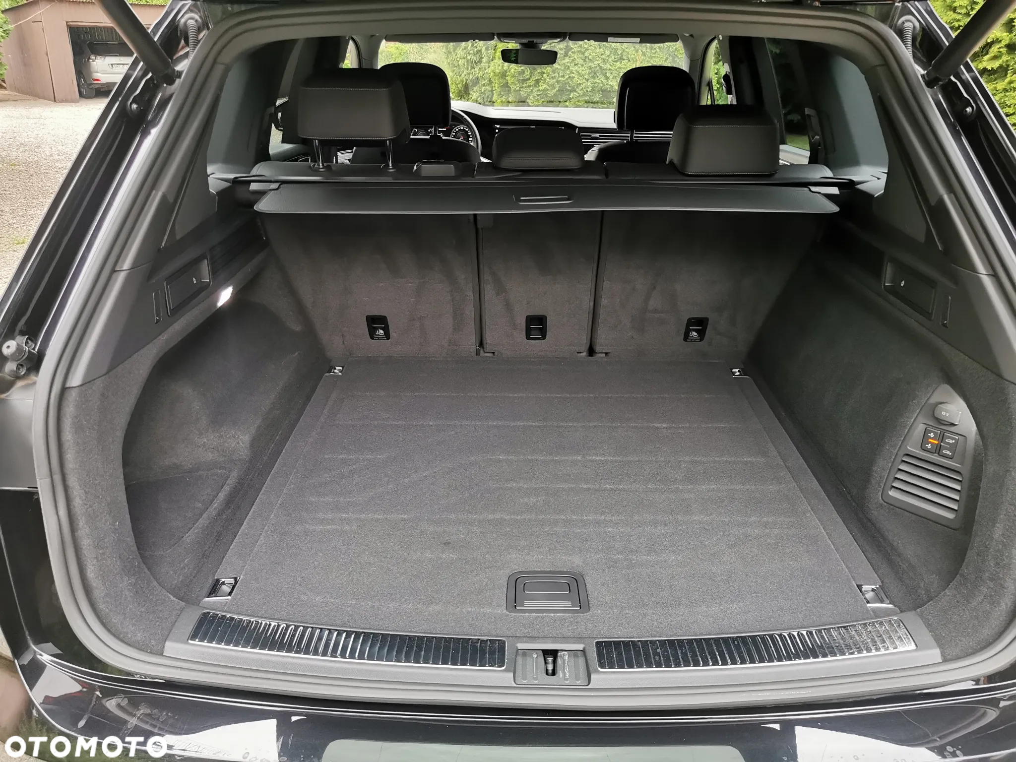 Volkswagen Touareg 4.0 V8 TDI SCR 4Mot R-Line - 38