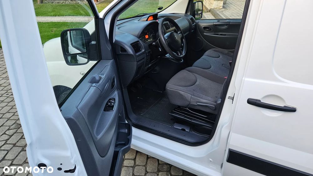 Peugeot Expert 2,0HDI 163KM L2 Długi 2016Rok Klima Webasto Kamera Nawigacja Hak Super Stan - 10