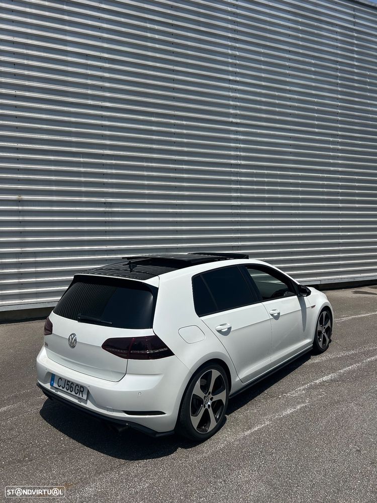 VW Golf 2.0 TSi GTi DSG Performance - 4