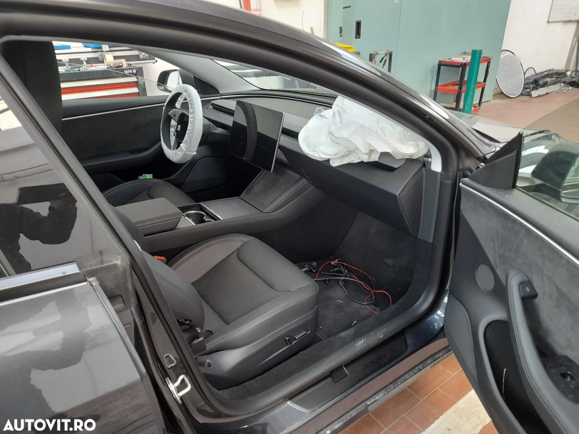 Tesla Model 3 AWD Long Range - 19