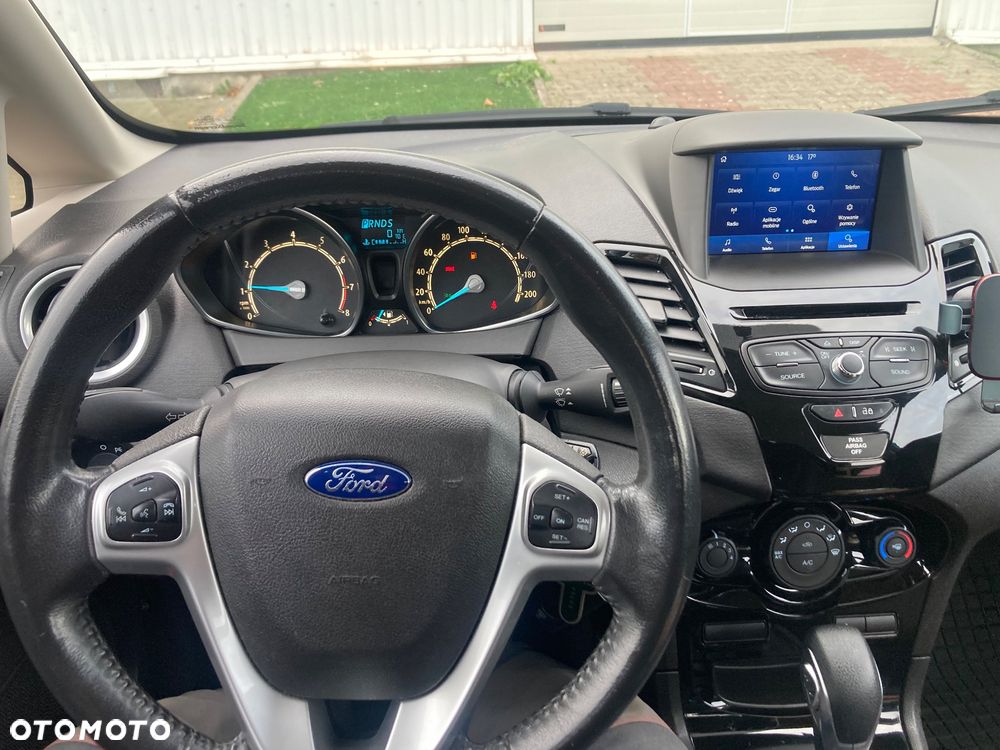 Ford Fiesta - 6