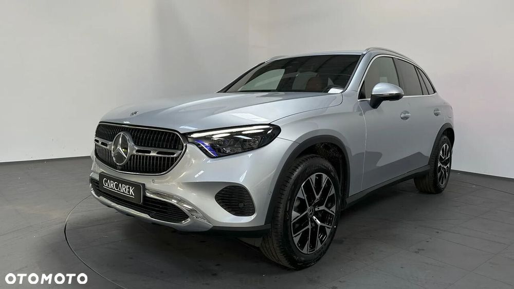 Mercedes-Benz GLC 300 e PHEV 4-Matic Avantgarde - 6