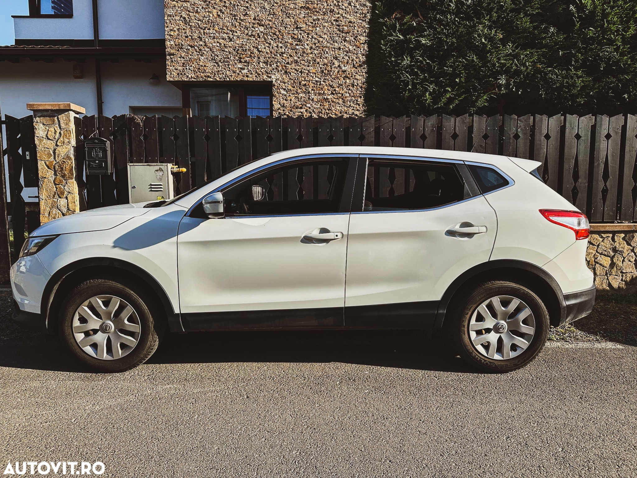 Nissan Qashqai 1.2 DIG-T Start/Stop Acenta - 4